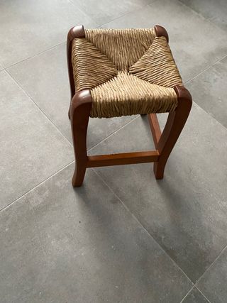 Conjunto mesa y 2 taburetes cocina