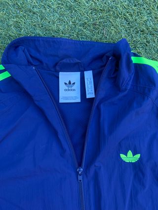 Chaqueta Adidas Nueva