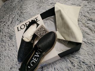 se. venden alpargatas LOEWE verdaderas a estrenar 