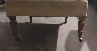 Dos butacas sin brazos