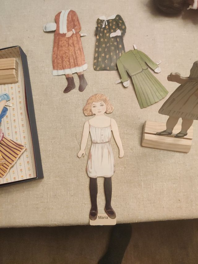 muñecas recortables antiguas