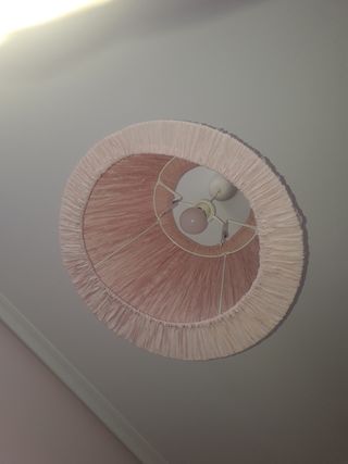 2 LAMPARAS DE TELA ROSA Y BLANCA