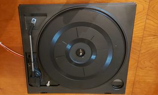 Tocadiscos para encastrar. 