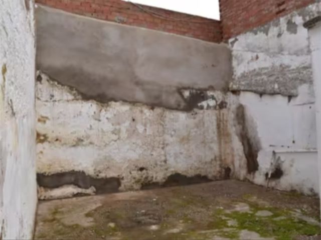 Casa de pueblo para reformar.