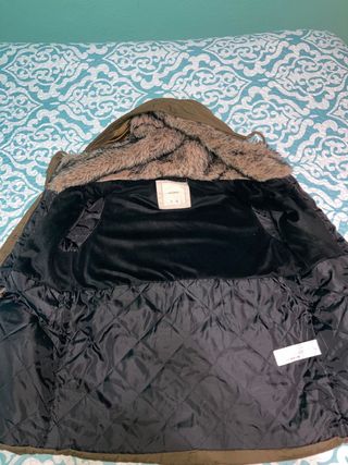 CAZADORA VERDE PULL&BEAR