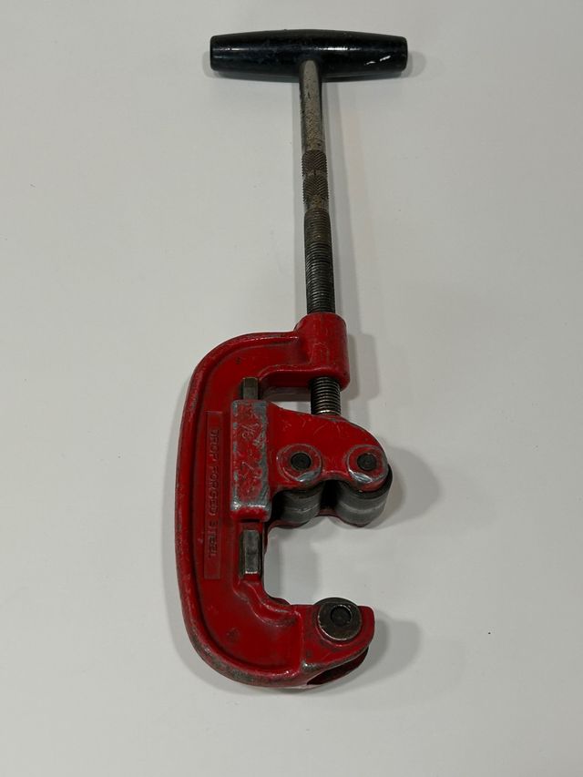 Corta tubos cobre 1/8 a 2" Super-Ego, perf. estado