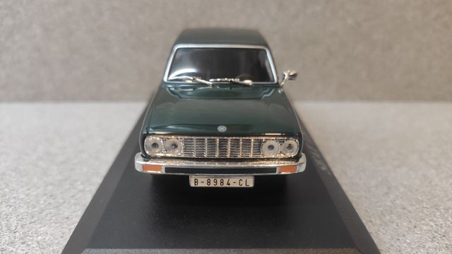 Seat 128, miniatura de colección a escala 1:43