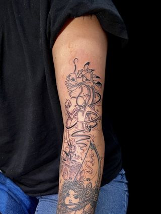 Tattoo and body piercing