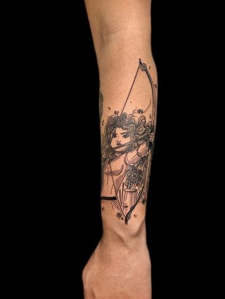 Tattoo and body piercing