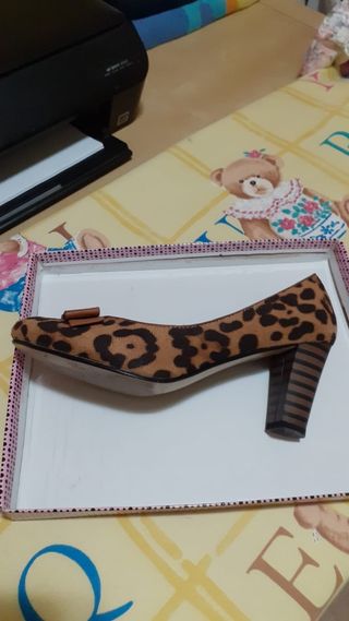 Zapatos de tacón animal print