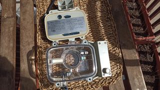 Konica C35 con carcasa sumergible Marine