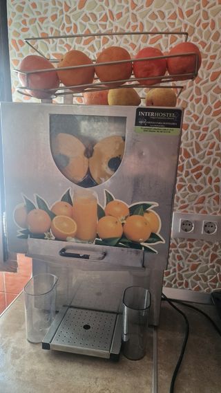 MAQUINA EXPRIMIR ZUMO