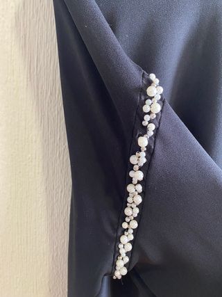 Blusa negra perlas - Zara