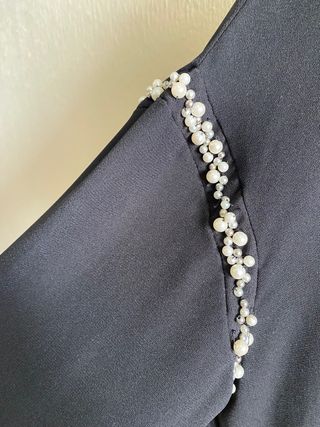 Blusa negra perlas - Zara