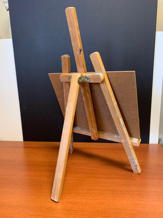 Óleo sobre tablero con caballete