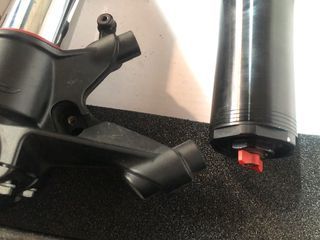 Horquilla WP de KTM 1290 superduke R