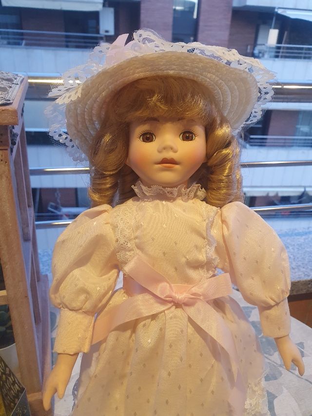 Preciosas Muñecas de porcelana