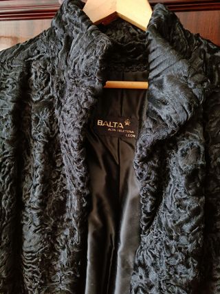 Abrigo alta peletería