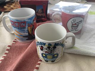 Tazas cars, mickey & mini