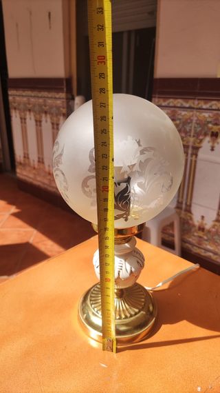 Lámpara vintage de mesa