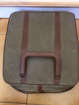 Máquina de escribir Hispano Olivetti