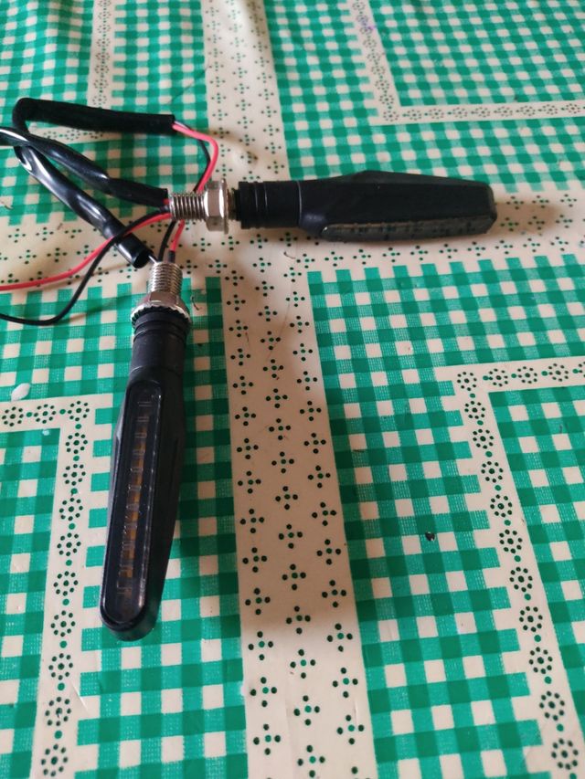 JUEGO DE INTERMITENTES A LED MOTOS