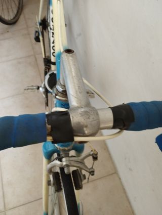 bicicleta antigua clásica