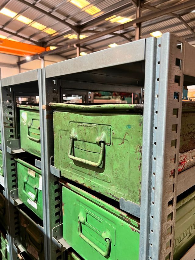 Estantería metálica cajones metalico Transportbox