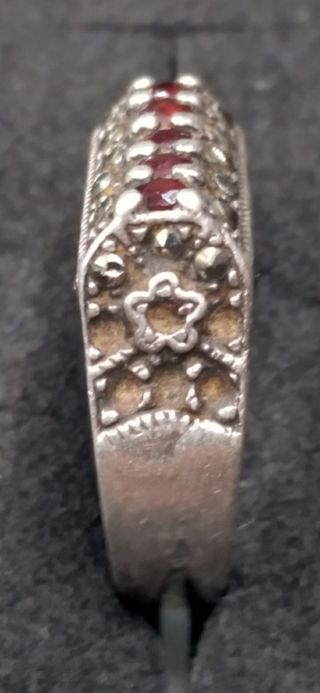 Plata 925 (10g) Sofisticado Anillo antiguo 5 rubis