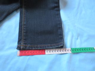 Levis