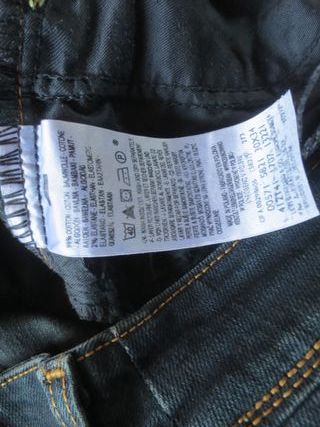 Levis