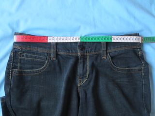 Levis