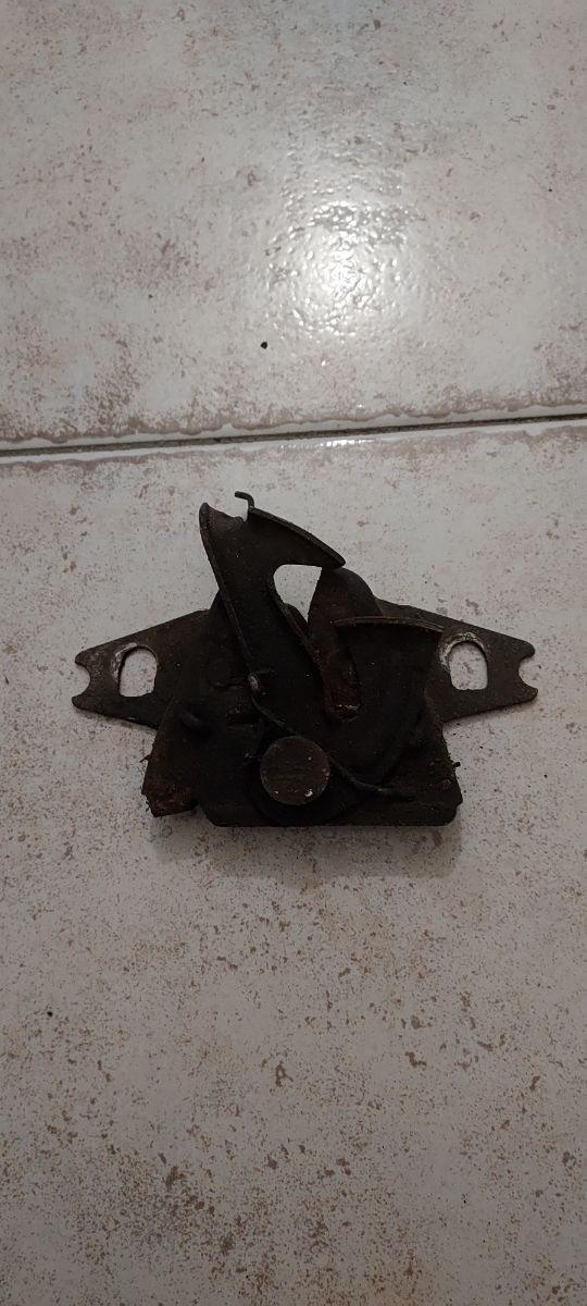 Cierre Capó VW Polo