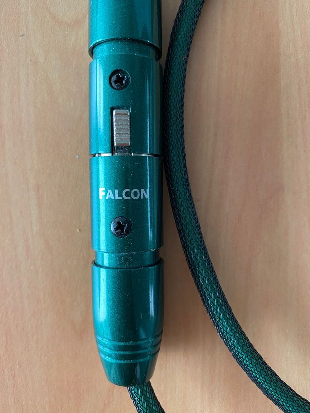 AUDIOQUEST Falco