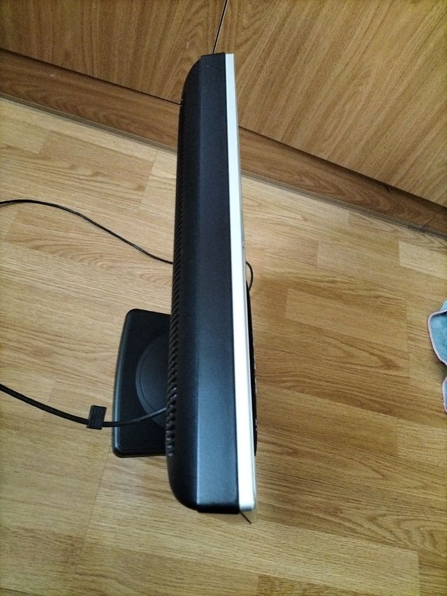 monitor TFT. la ca Videoseven