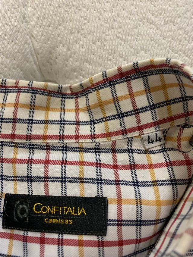 CAMISAS CABALLERO,T:44,MANGA LARGA,BUEN ESTADO.