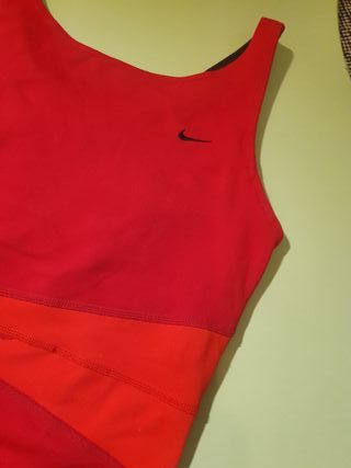 Camiseta / Top Nike