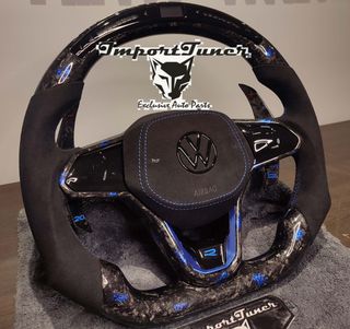 Volante Golf R MK8 fibra de carbono led display