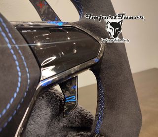 Volante Golf R MK8 fibra de carbono led display