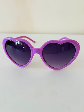 Gafas de sol con forma de corazón 