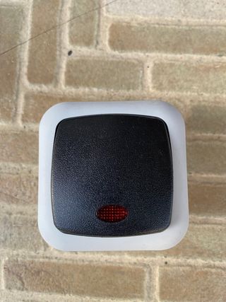 Interuptor estanco exterior con led