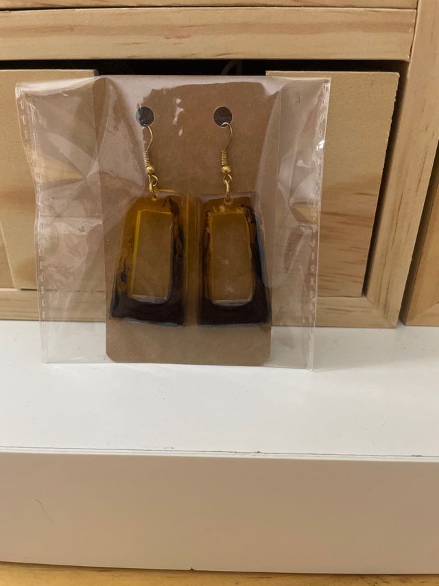 Pendientes hechos a mano