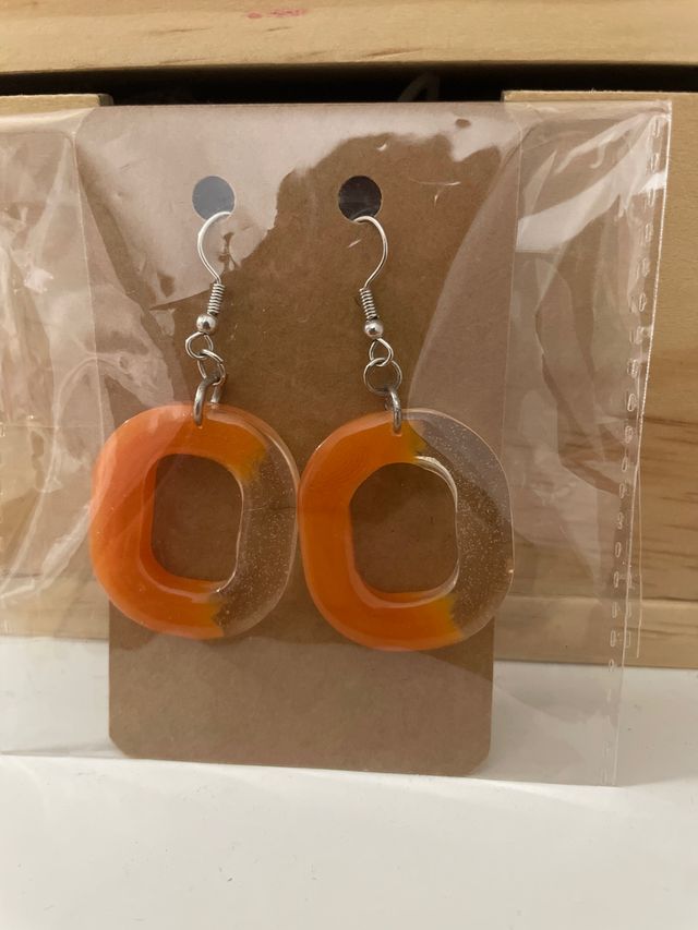 Pendientes hechos a mano