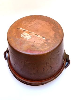 Caldero lombardo antiguo para polenta