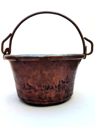 Caldero lombardo antiguo para polenta