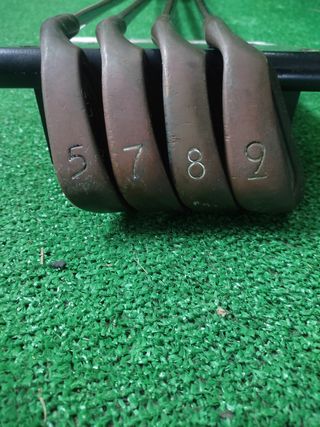 Palo de Golf Ping Berilio 