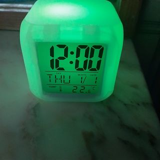 Reloj Despertador led