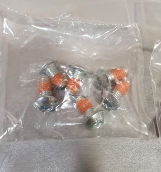 Tornillos de disco Mavic.