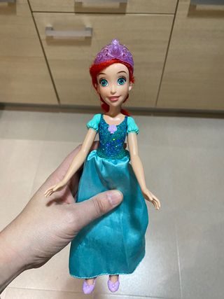 Muñeca Ariel