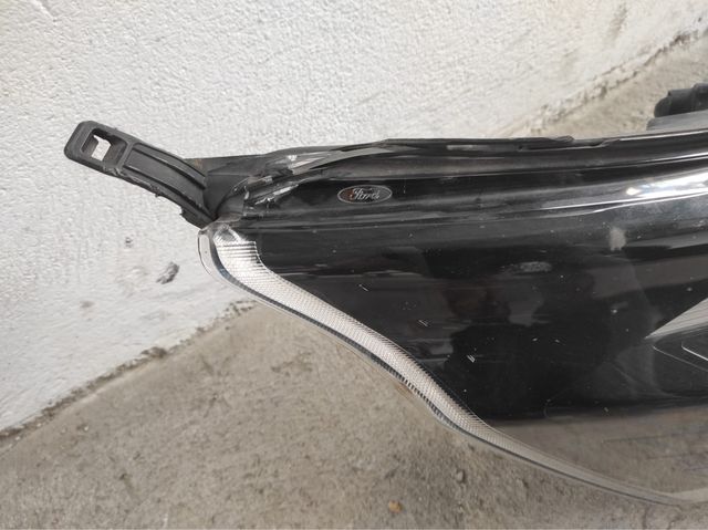 Faros o óptica ford tranzit custom